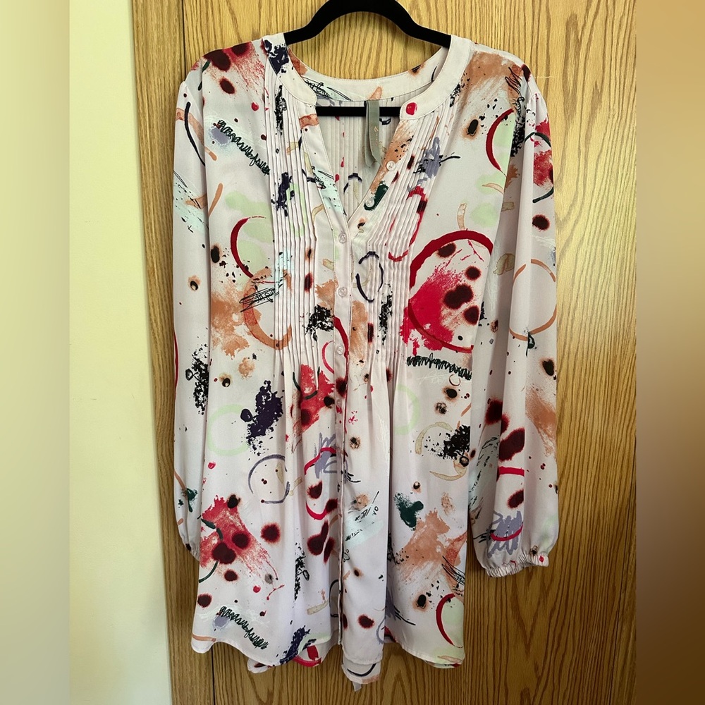 Melissa McCarthy button down tunic length blouse, 1X, EUC pleats tie belt v neck